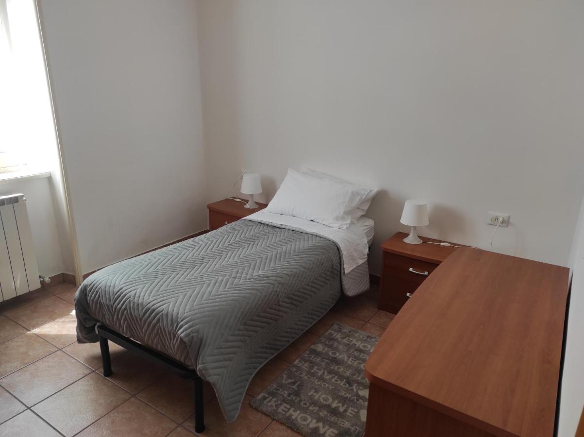 Casa Di Luca Daire Lecco Dış mekan fotoğraf